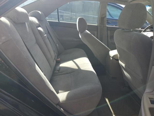 Photo 10 from auction – 2002 TOYOTA CAMRY with VIN 4T1BE32K22U581776