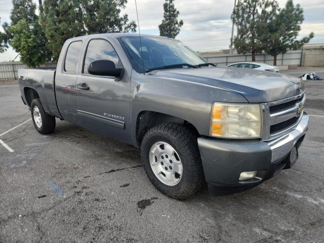 Photo 4 from auction – 2011 CHEVROLET SILVERADO with VIN 1GCRCSE00BZ180758
