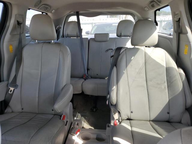 Photo 10 from auction – 2014 TOYOTA SIENNA XLE with VIN 5TDYK3DC8ES484457
