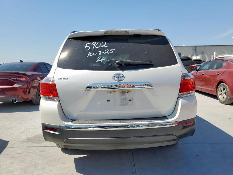 Photo 6 from auction – 2013 TOYOTA HIGHLANDER with VIN 5TDZK3EH8DS121833