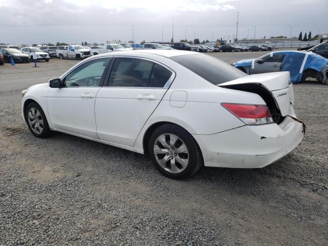 Photo 2 from auction – 2010 HONDA UK with VIN 1HGCP2F70AA129152