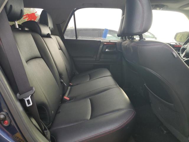 Photo 11 from auction – 2020 TOYOTA 4RUNNER SR with VIN JTEBU5JR2L5793330