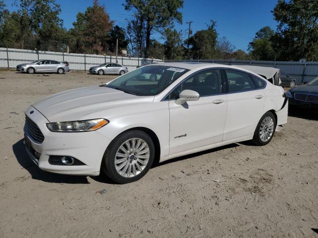 FORD FUSION SE 2013 with VIN 3FA6P0LUXDR206913 - Photo from auction