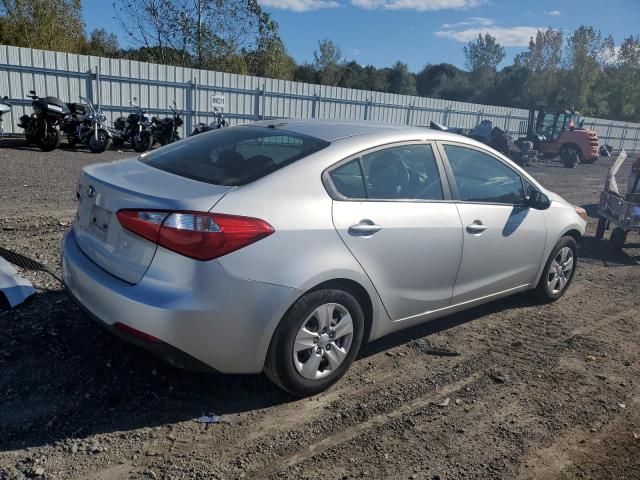 Photo 3 from auction – 2016 KIA FORTE LX with VIN KNAFK4A67G5613614