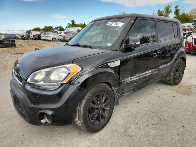 KIA SOUL + 2013 with VIN KNDJT2A62D7751236 - Photo from auction