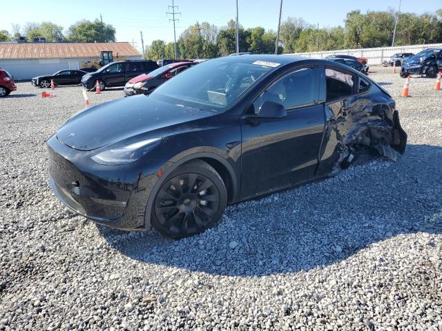 TESLA MODEL Y 2024 with VIN 7SAYGDEE3RF132701 - Photo from auction