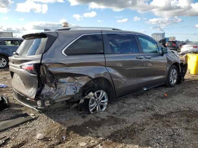 Photo 3 from auction – 2023 TOYOTA SIENNA LIM with VIN 5TDESKFC2PS092166