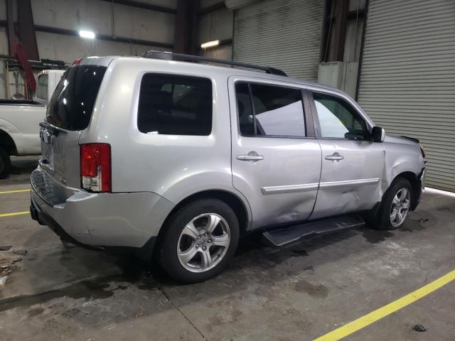 Photo 3 from auction – 2015 HONDA PILOT EX with VIN 5FNYF4H48FB042975
