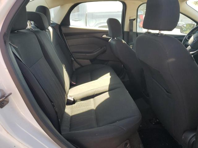 Photo 10 from auction – 2015 FORD FOCUS SE with VIN 1FADP3F24FL355595