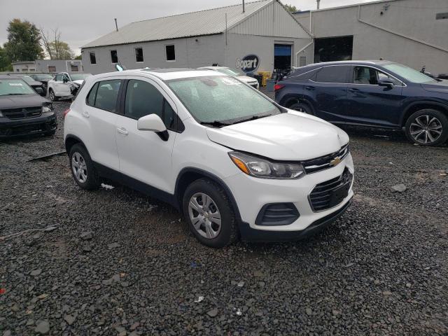 Photo 4 from auction – 2017 CHEVROLET TRAX LS with VIN KL7CJKSB8HB245873