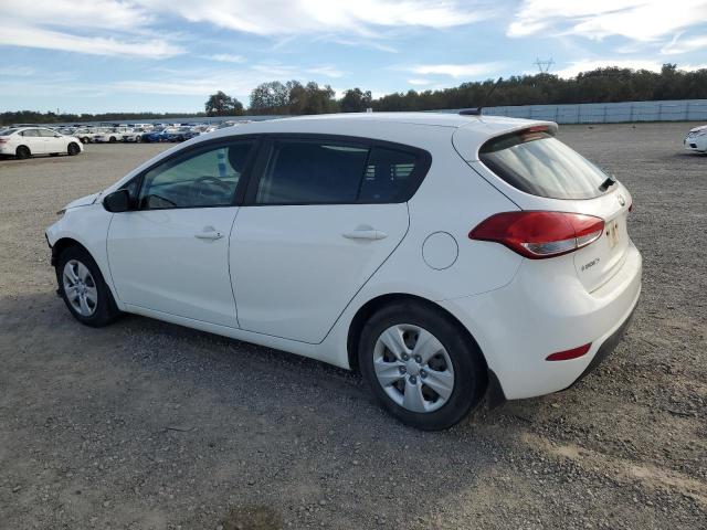 Photo 2 from auction – 2017 KIA FORTE LX with VIN KNAFK5A8XH5705549