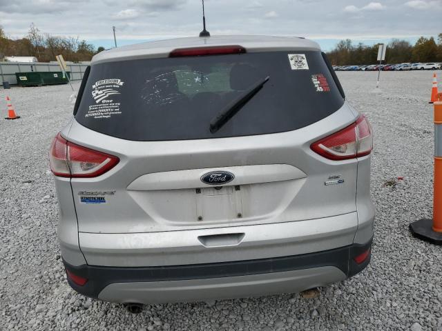 Zdjęcie 6 z aukcji – 2016 FORD ESCAPE SE z VIN 1FMCU9G95GUA61613