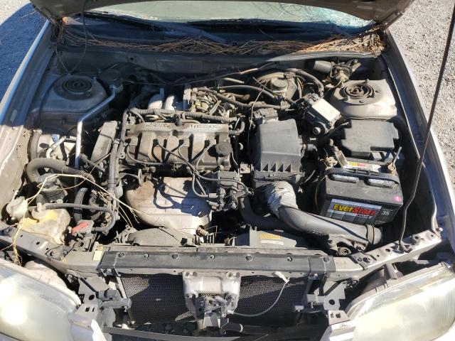 Photo 11 from auction – 2002 MAZDA 626 LX with VIN 1YVGF22C225297191