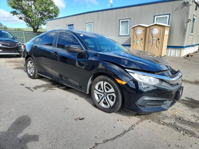Photo 4 from auction – 2017 HONDA CIVIC LX with VIN 19XFC2F52HE020348