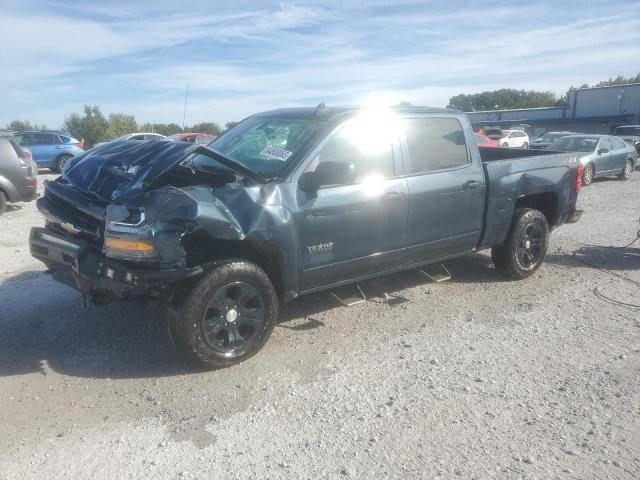 CHEVROLET SILVERADO 2018 with VIN 3GCUKREC8JG550577 - Photo from auction