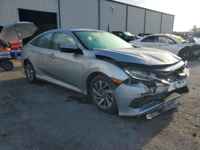 Foto 4 de la subasta – 2017 HONDA CIVIC EX con VIN 19XFC2F75HE201669