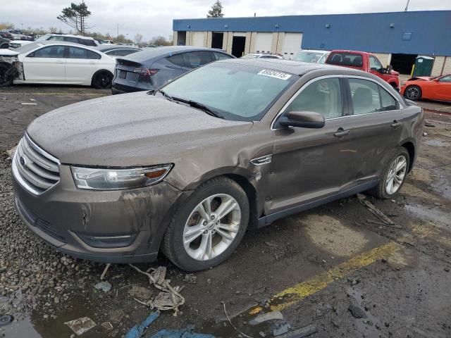 FORD TAURUS SEL 2015 с VIN 1FAHP2E81FG105600 - Фото с аукциона