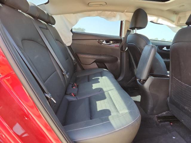 Photo 10 from auction – 2021 KIA FORTE EX with VIN 3KPF54AD0ME342758