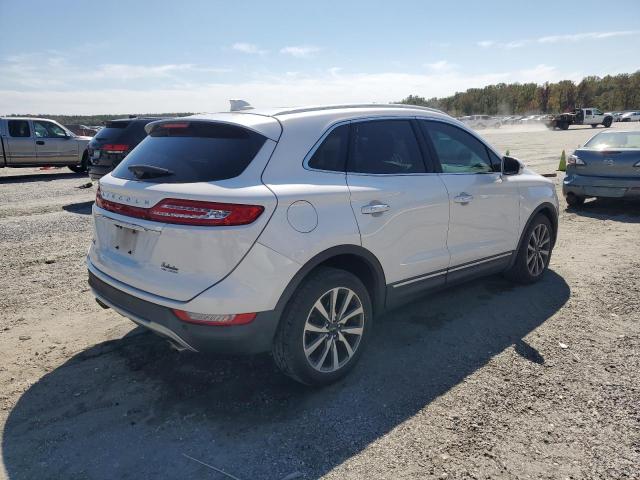 Photo 3 from auction – 2019 LINCOLN MKC RESERV with VIN 5LMCJ3C90KUL52134