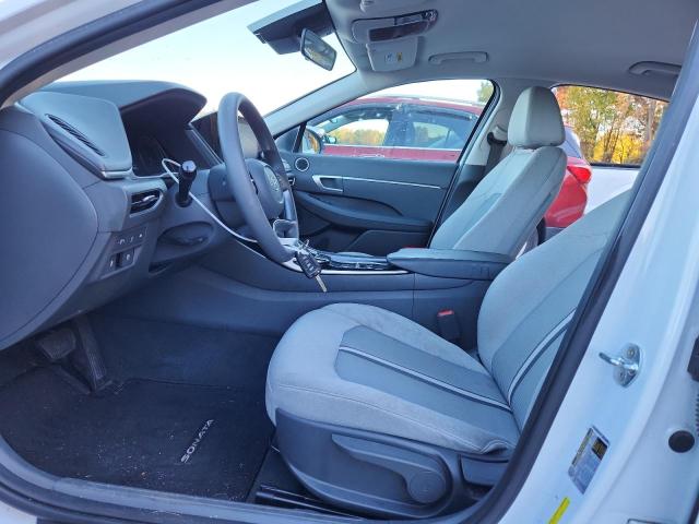 Photo 7 from auction – 2021 HYUNDAI SONATA with VIN 5NPEG4JA1MH120110