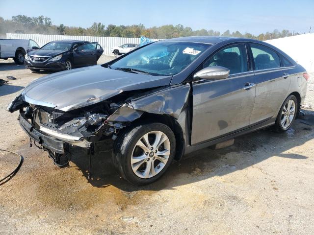 HYUNDAI SONATA SE 2013 with VIN 5NPEC4AC5DH568895 - Photo from auction