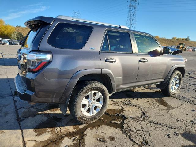 Photo 3 from auction – 2016 TOYOTA 4RUNNER SR with VIN JTEBU5JR7G5364870