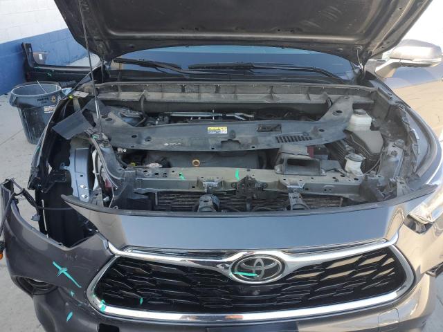 Photo 12 from auction – 2021 TOYOTA HIGHLANDER with VIN 5TDDZRBH2MS526826
