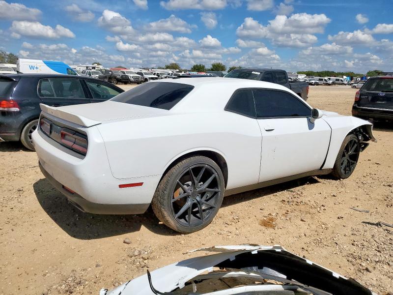 Photo 3 from auction – 2018 DODGE CHALLENGER with VIN 2C3CDZAG4JH215464