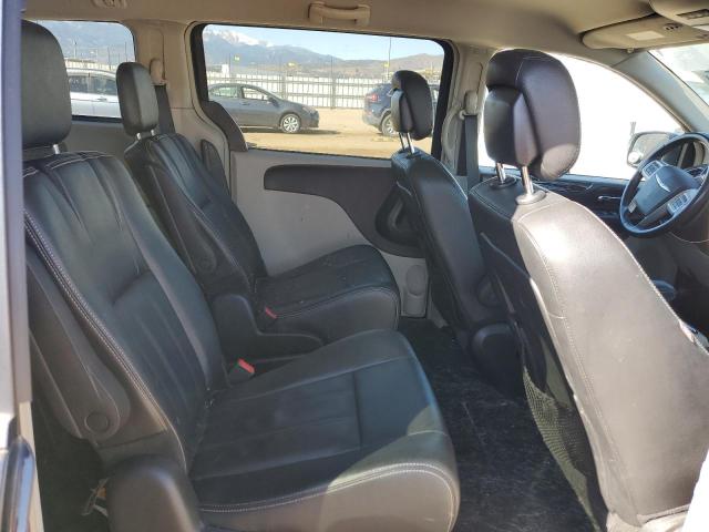 Photo 11 from auction – 2016 CHRYSLER TOWN & COU with VIN 2C4RC1BG7GR293586