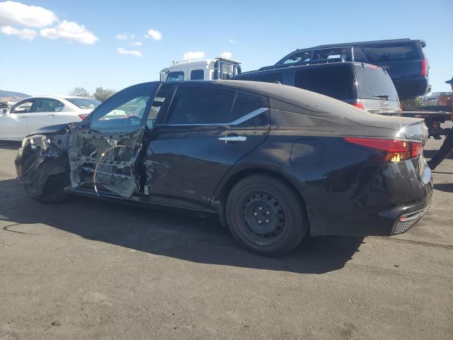 Photo 2 from auction – 2019 NISSAN ALTIMA S with VIN 1N4BL4BV9KN324060