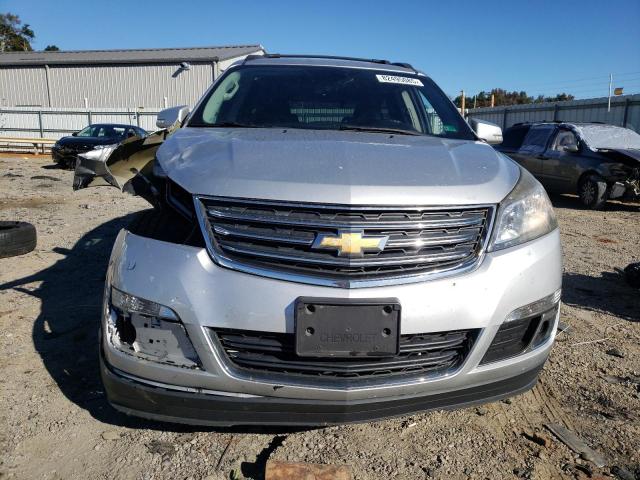 Photo 5 from auction – 2017 CHEVROLET TRAVERSE LT with VIN 1GNKVGKDXHJ188719