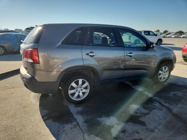 Photo 3 from auction – 2011 KIA SORENTO BA with VIN 5XYKT3A13BG092498