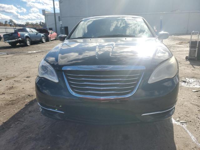 Photo 5 from auction – 2013 CHRYSLER 200 TOURIN with VIN 1C3CCBBB7DN609887
