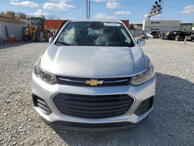 Photo 5 from auction – 2018 CHEVROLET TRAX LS with VIN 3GNCJKSB9JL211472