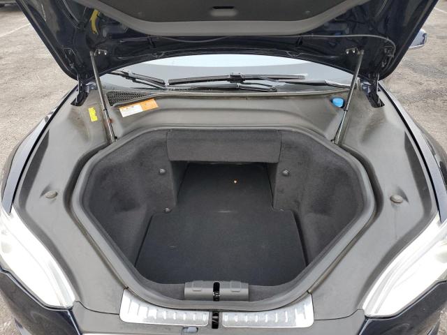 Photo 11 from auction – 2013 TESLA MODEL S with VIN 5YJSA1CG9DFP11305