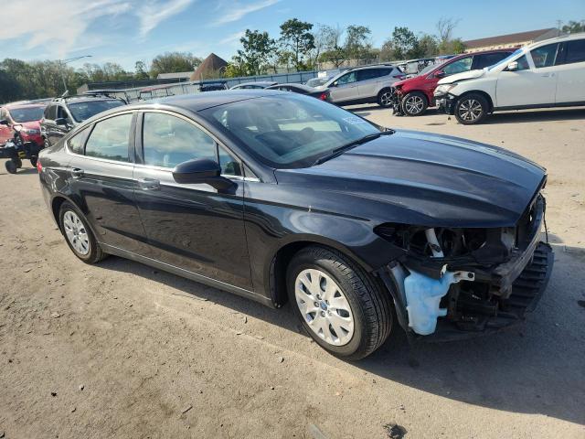 Photo 4 from auction – 2013 FORD FUSION S with VIN 3FA6P0G75DR354519