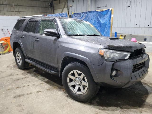 Photo 4 from auction – 2016 TOYOTA 4RUNNER SR with VIN JTEBU5JR3G5383271