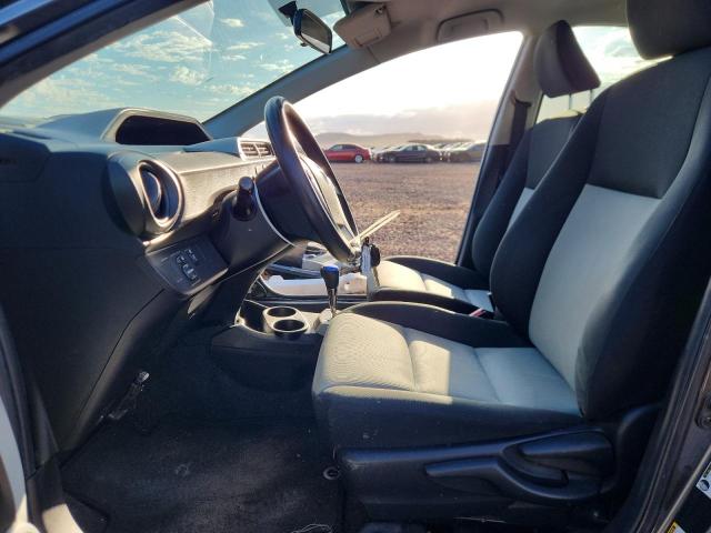 Photo 7 from auction – 2012 TOYOTA PRIUS C with VIN JTDKDTB32C1513397