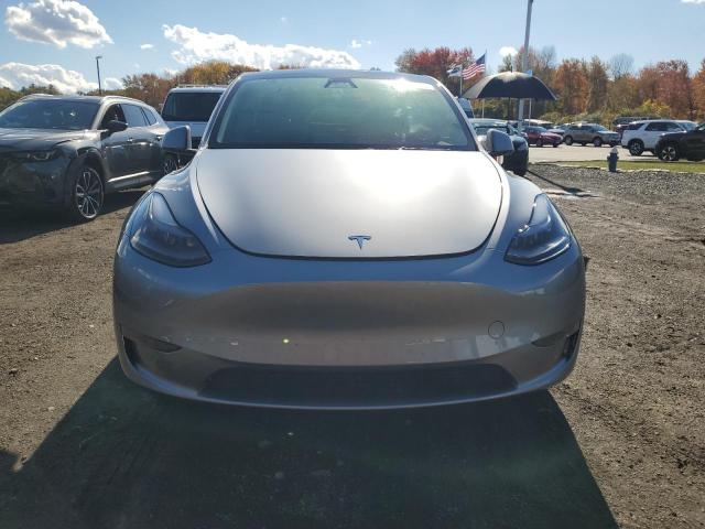 Photo 5 from auction – 2024 TESLA MODEL Y with VIN 7SAYGDEE5RA312436