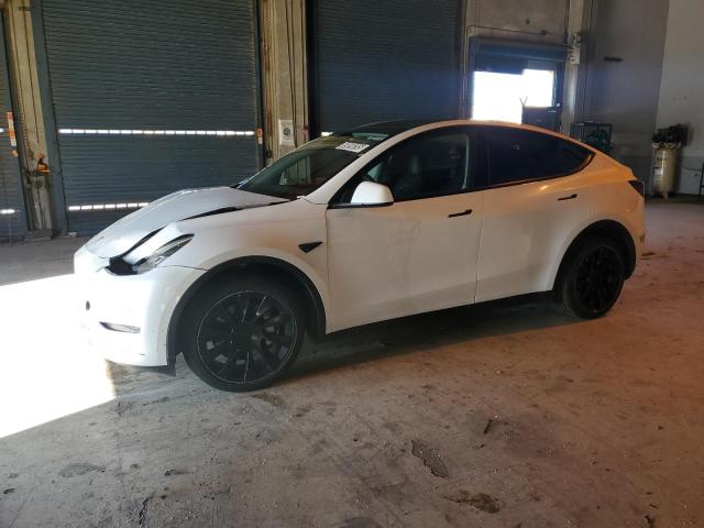 TESLA MODEL Y 2023 with VIN 7SAYGDEEXPF637647 - Photo from auction