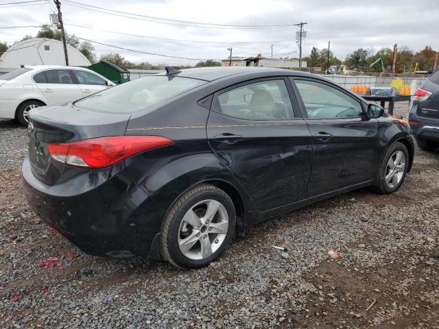Photo 3 from auction – 2012 HYUNDAI ELANTRA GL with VIN 5NPDH4AE9CH138123