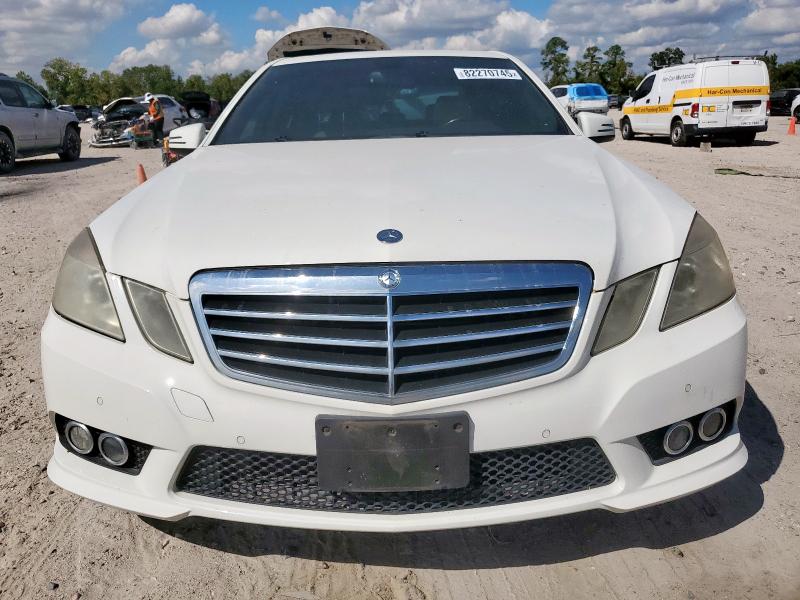 Photo 5 from auction – 2010 MERCEDES-BENZ E 550 with VIN WDDHF7CB8AA085744