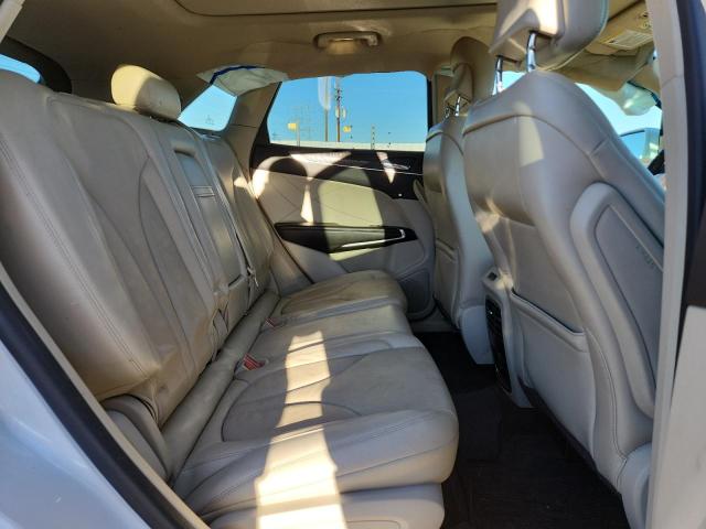 Photo 11 from auction – 2019 LINCOLN MKC RESERV with VIN 5LMCJ3D97KUL42621