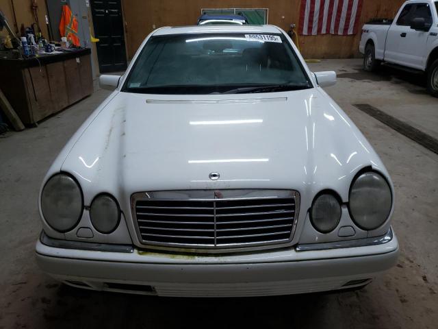 Photo 5 from auction – 1997 MERCEDES-BENZ E 320 with VIN WDBJF55FXVA365248