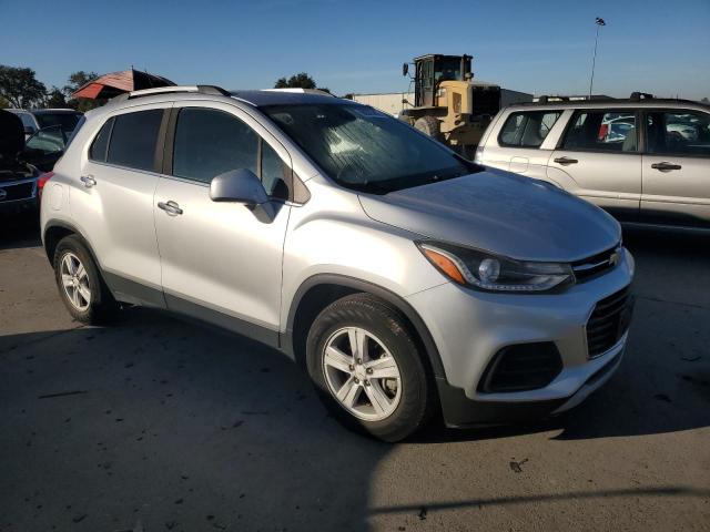 Photo 4 from auction – 2017 CHEVROLET TRAX 1LT with VIN KL7CJLSB3HB194773