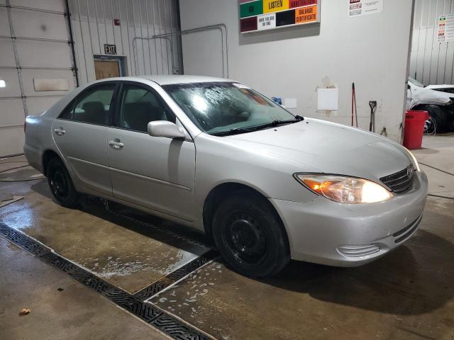 Photo 4 from auction – 2004 TOYOTA CAMRY LE with VIN 4T1BE32K64U284349