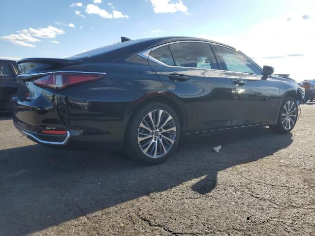 Photo 3 from auction – 2021 LEXUS ES 250 BASE with VIN 58AD11D14MU008161