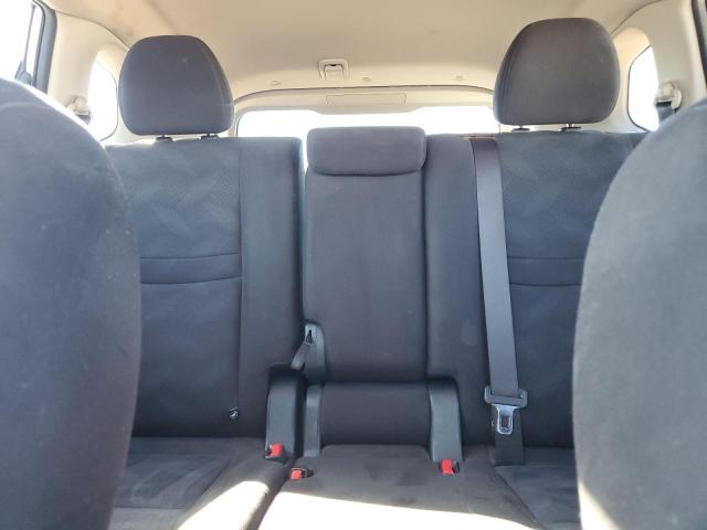 Photo 10 from auction – 2015 NISSAN ROGUE S with VIN KNMAT2MVXFP550030