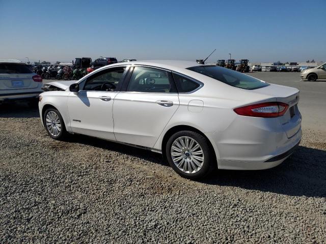 Photo 2 from auction – 2016 FORD FUSION SE with VIN 3FA6P0LU7GR384797