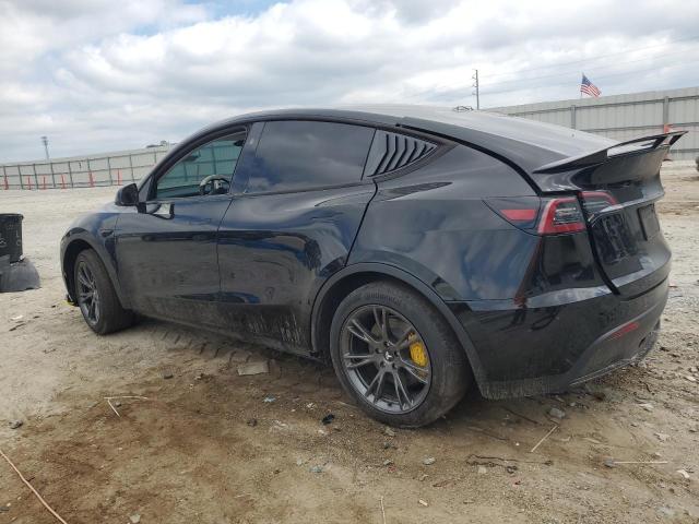 Photo 2 from auction – 2024 TESLA MODEL Y with VIN 7SAYGDEE7RA323373